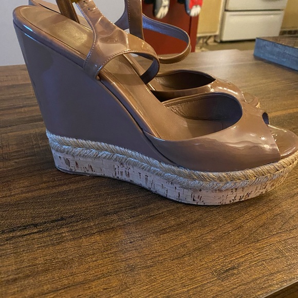 Gucci Platform Patent Mocha Wedge 38 - Picture 8 of 11